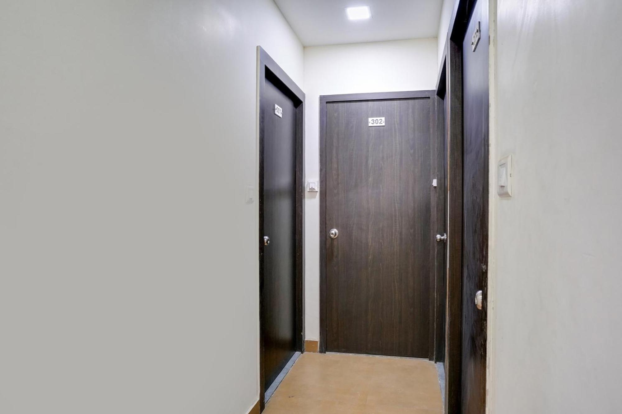 Hotel O Ashwi Navi Mumbai Exterior foto